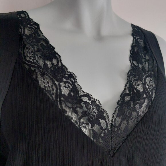 OLD NAVY Y2K Black Lace Trim Camisole Tank Large Vintage Silk Romantic Layering - Picture 14 of 16